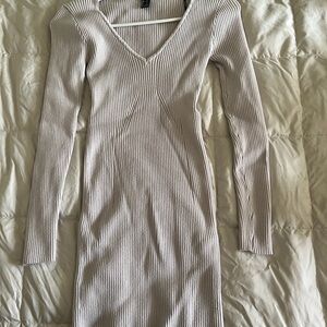 Forever 21 Cream Ribbed V‑Neck Long Sleeve Bodycon Dress